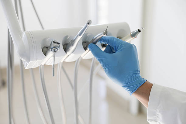 Professional Emergency Dentist technician working in Vinton, VA